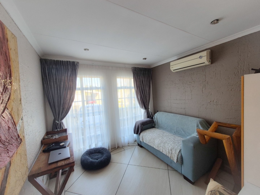 3 Bedroom Property for Sale in Vanderbijlpark SW 5 Gauteng