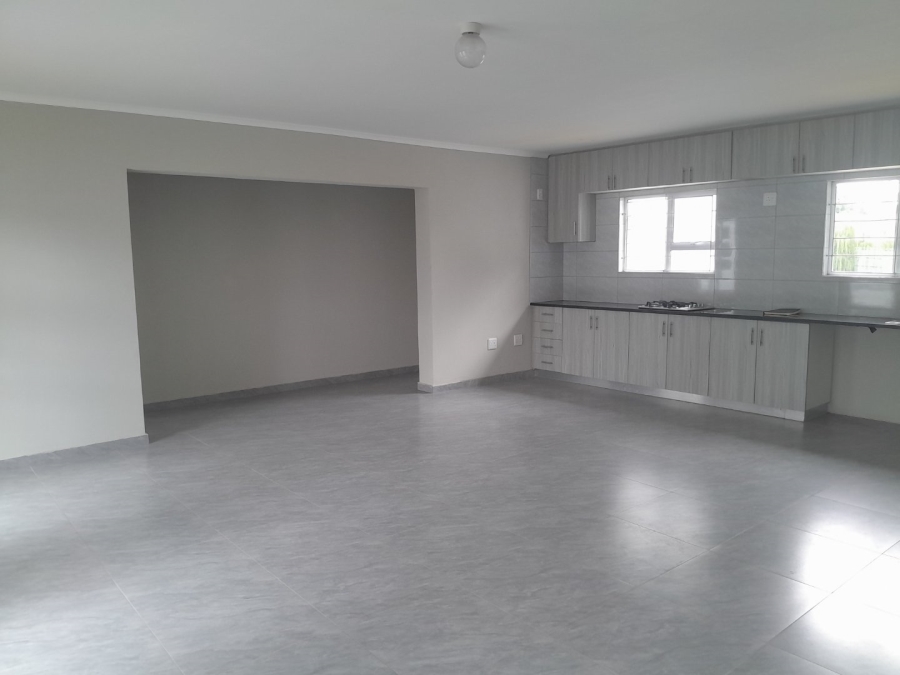 To Let 2 Bedroom Property for Rent in Glen Austin Gauteng