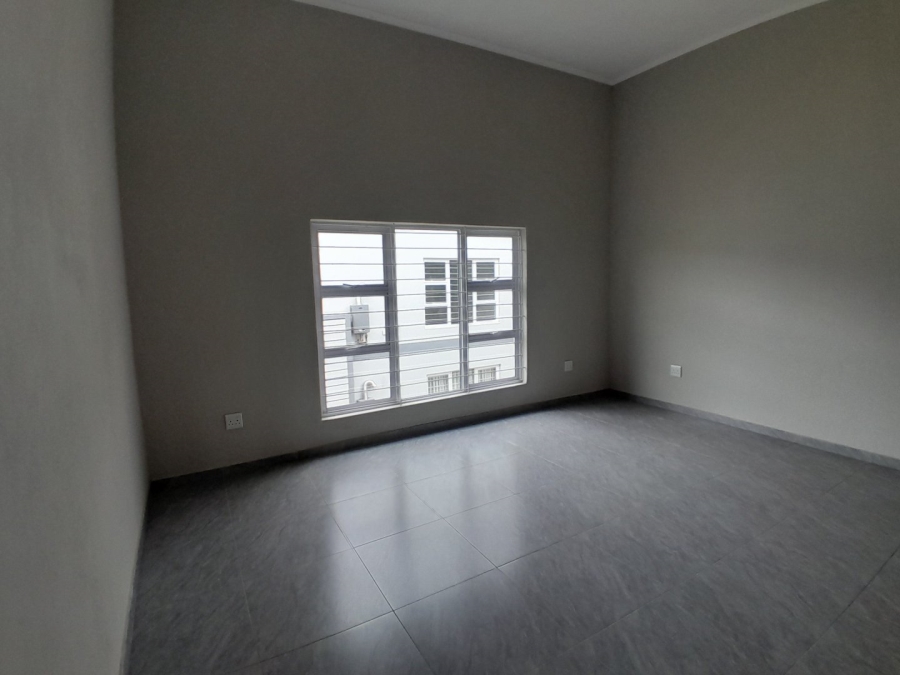 To Let 2 Bedroom Property for Rent in Glen Austin Gauteng