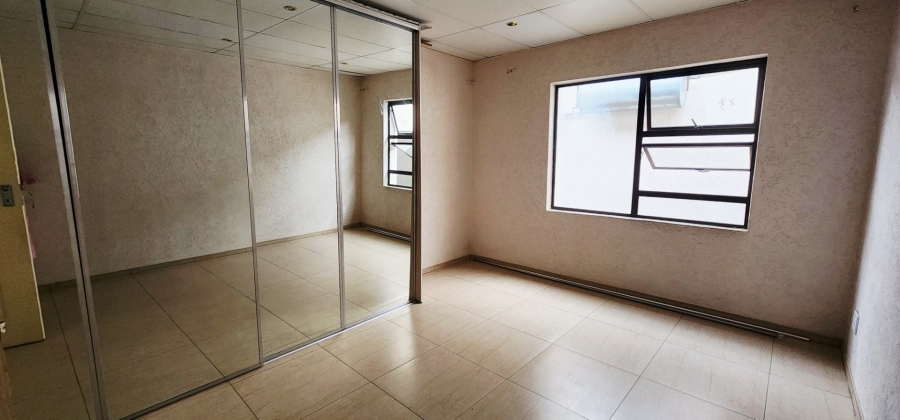 To Let 3 Bedroom Property for Rent in Laudium Gauteng