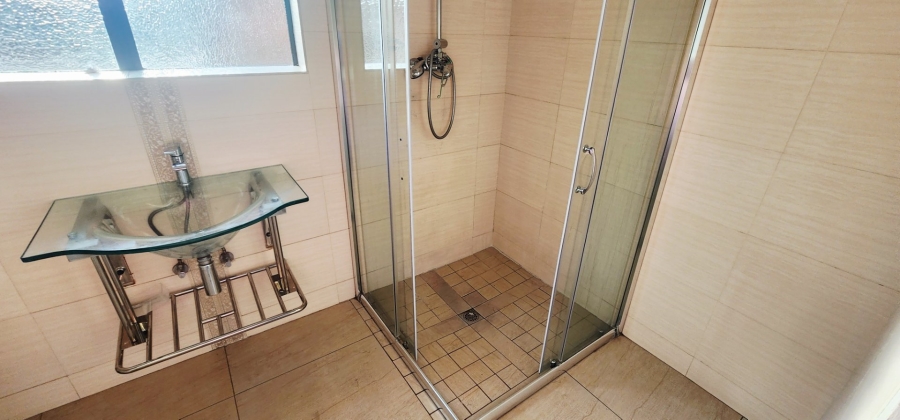 To Let 3 Bedroom Property for Rent in Laudium Gauteng