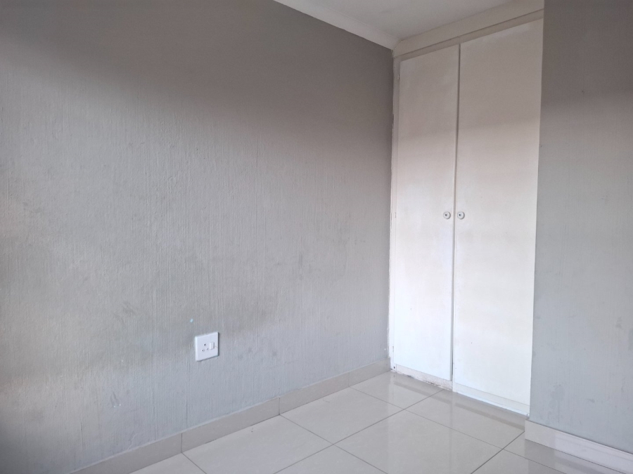 To Let 3 Bedroom Property for Rent in La Montagne Gauteng