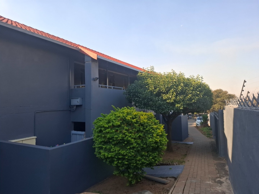 To Let 3 Bedroom Property for Rent in La Montagne Gauteng