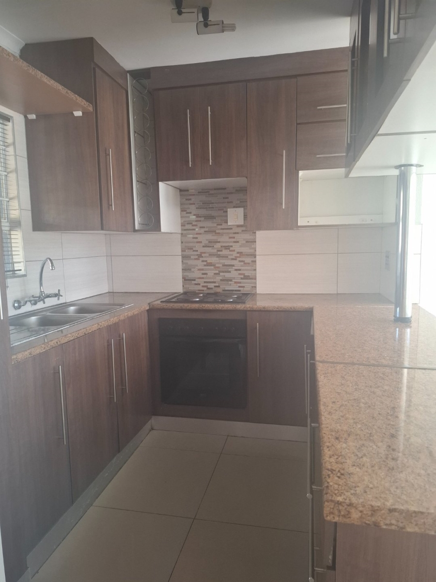 To Let 3 Bedroom Property for Rent in La Montagne Gauteng