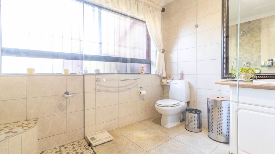 3 Bedroom Property for Sale in Bassonia Gauteng