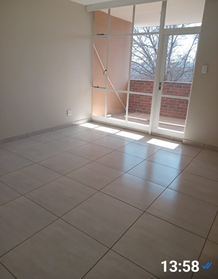 To Let 2 Bedroom Property for Rent in Bedford Gardens Gauteng