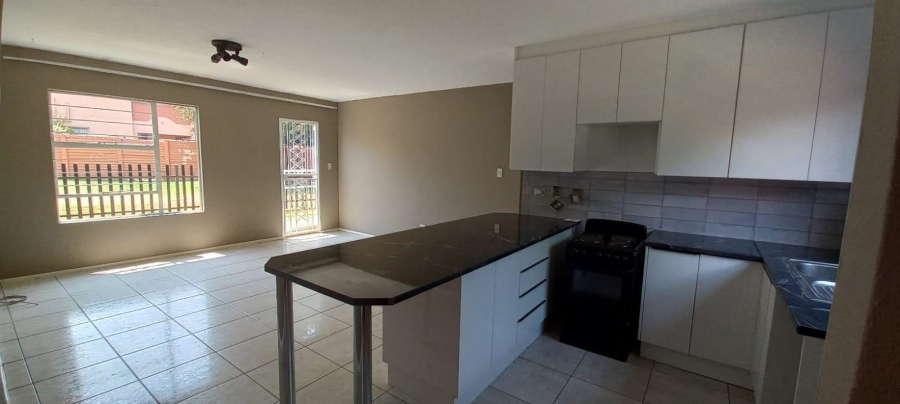 To Let 2 Bedroom Property for Rent in Union Gauteng