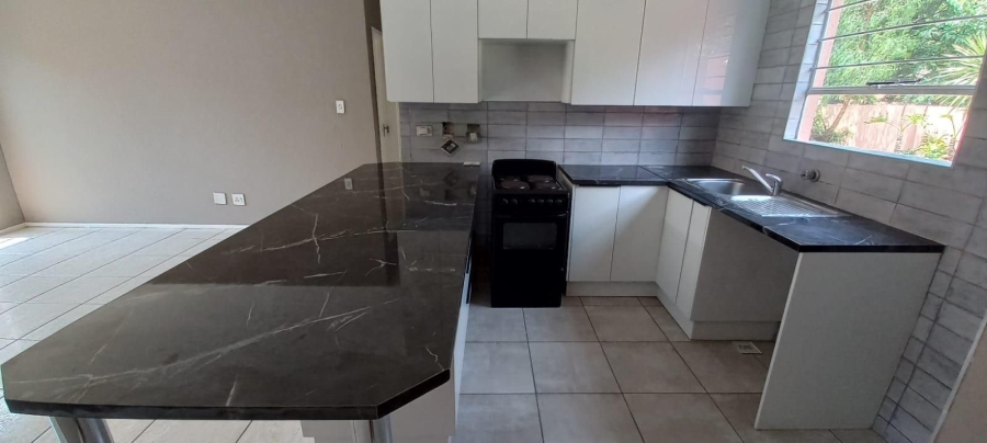 To Let 2 Bedroom Property for Rent in Union Gauteng
