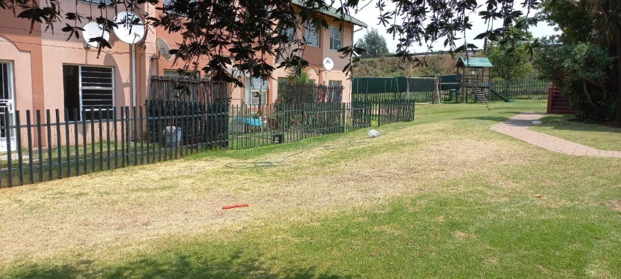 To Let 2 Bedroom Property for Rent in Union Gauteng