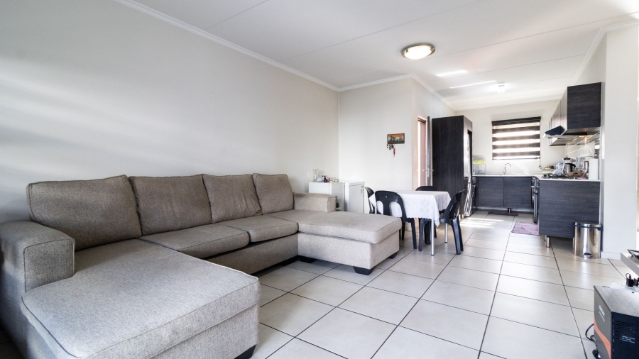 3 Bedroom Property for Sale in Oakdene Gauteng