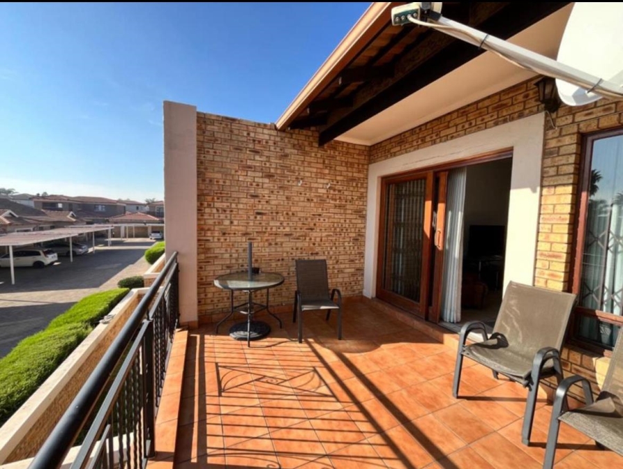 2 Bedroom Property for Sale in Sonneveld Gauteng