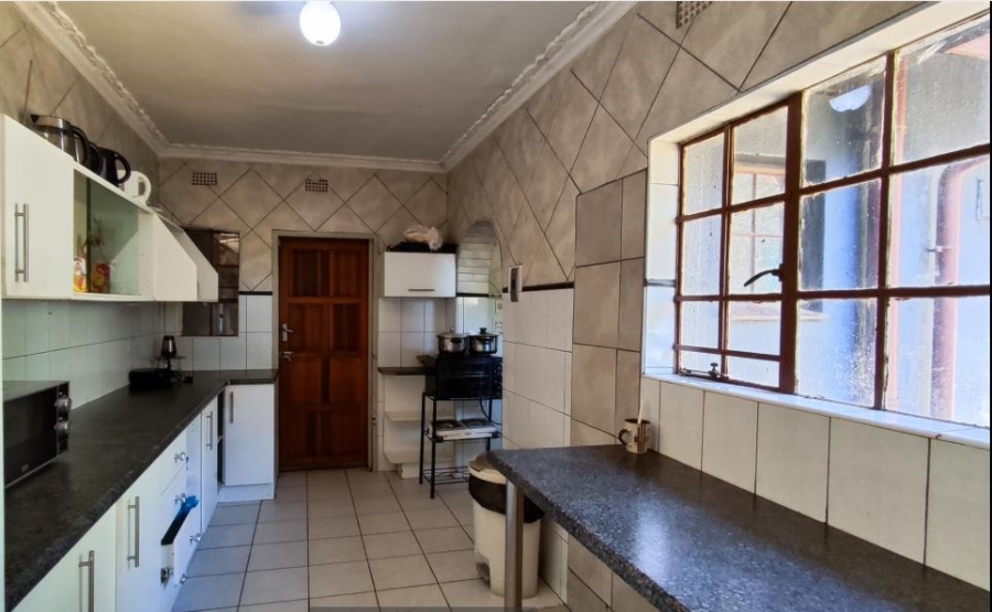 3 Bedroom Property for Sale in Birchleigh North Gauteng