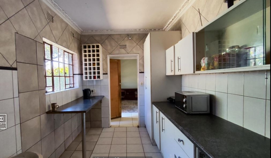 3 Bedroom Property for Sale in Birchleigh North Gauteng