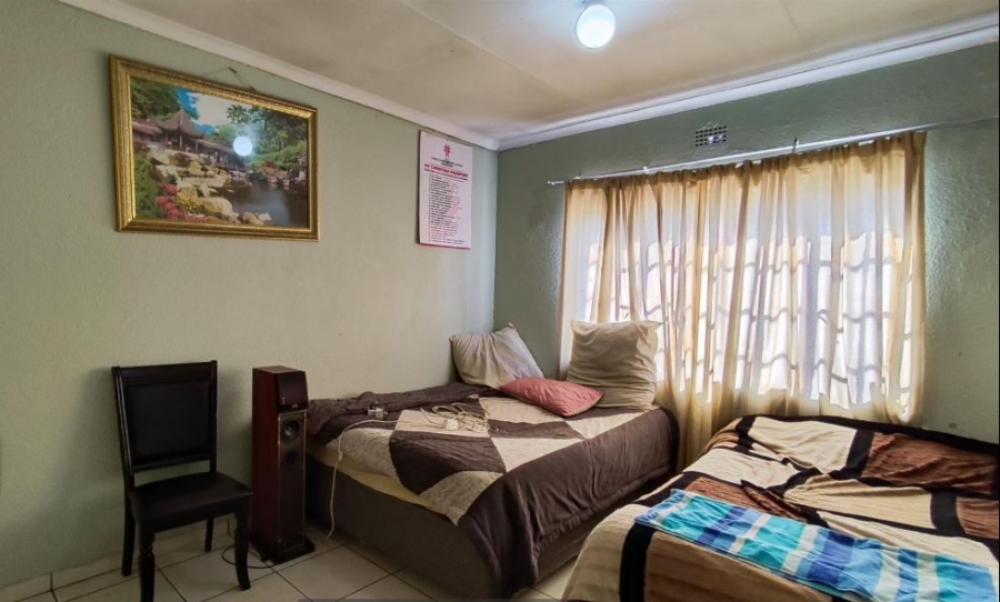 3 Bedroom Property for Sale in Birchleigh North Gauteng