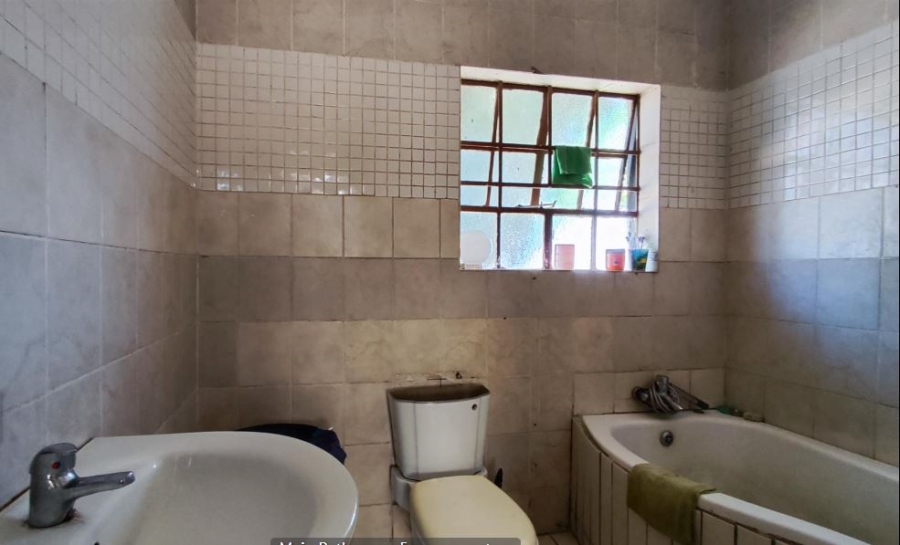 3 Bedroom Property for Sale in Birchleigh North Gauteng