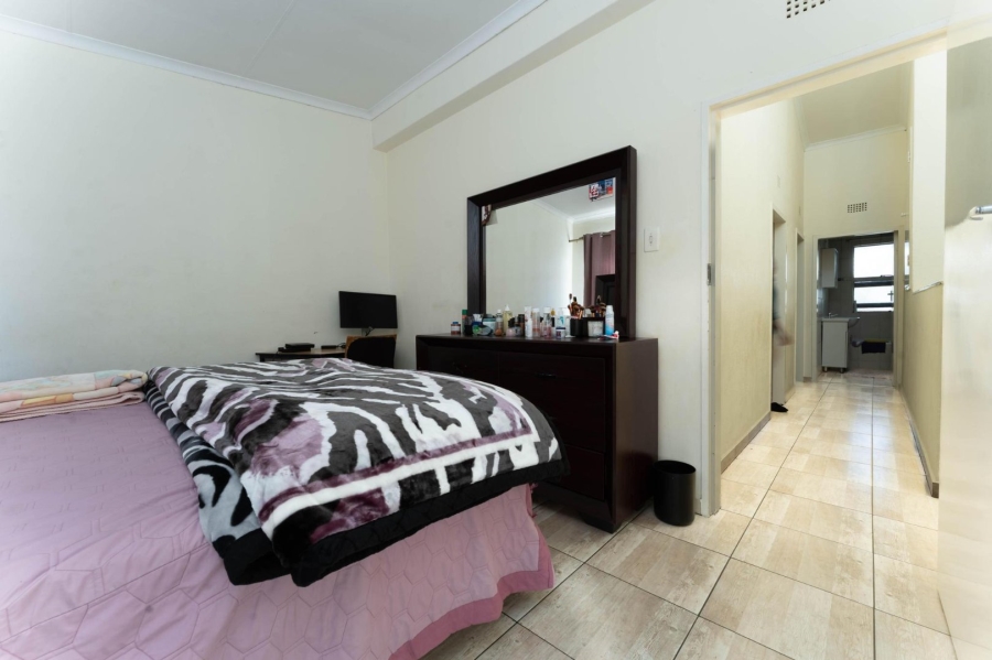 To Let 3 Bedroom Property for Rent in Florida Gauteng