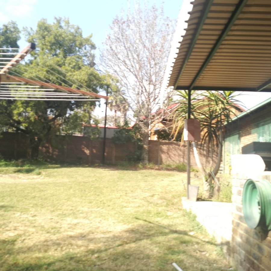 To Let 1 Bedroom Property for Rent in Centurion Central Gauteng