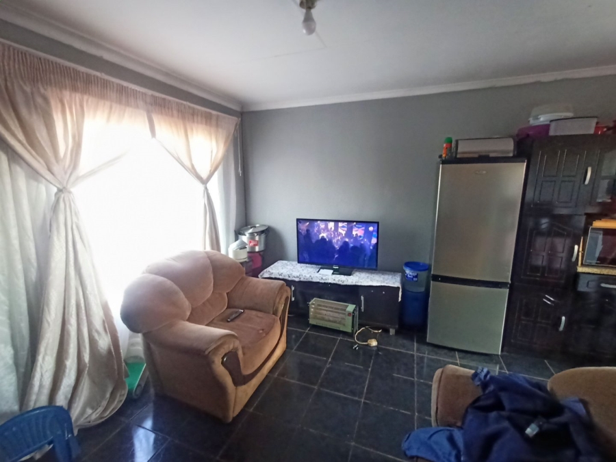 2 Bedroom Property for Sale in Beverley Hills Gauteng