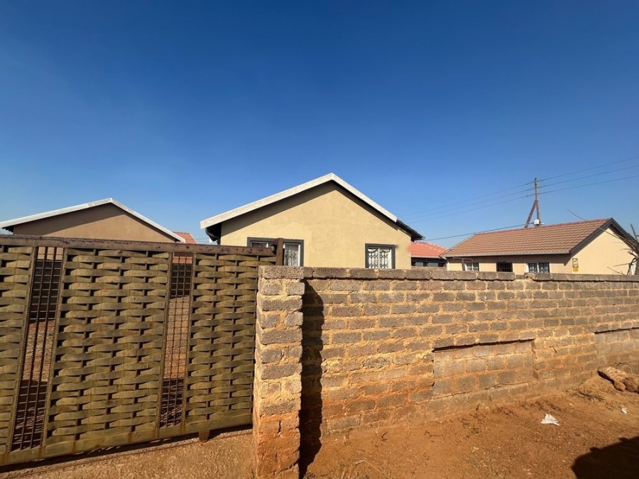 2 Bedroom Property for Sale in Beverley Hills Gauteng