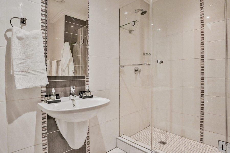 To Let 2 Bedroom Property for Rent in Bedford Gardens Gauteng