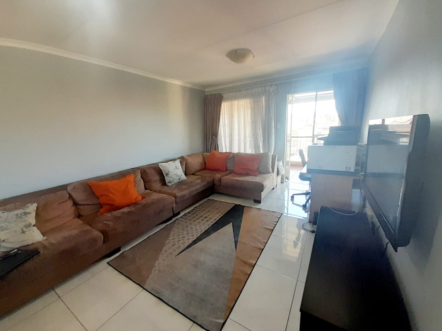 2 Bedroom Property for Sale in Meredale Gauteng