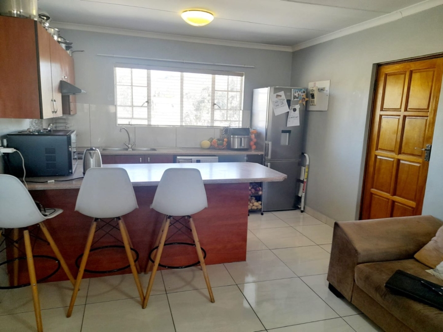2 Bedroom Property for Sale in Meredale Gauteng