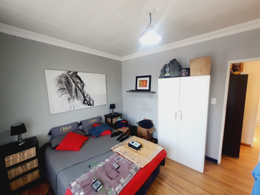 5 Bedroom Property for Sale in Elardus Park Gauteng