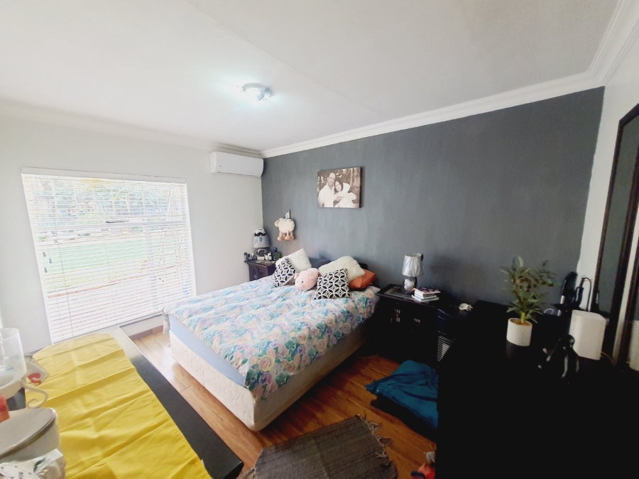 5 Bedroom Property for Sale in Elardus Park Gauteng