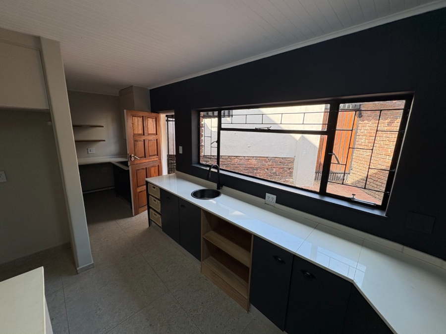 4 Bedroom Property for Sale in Garsfontein Gauteng