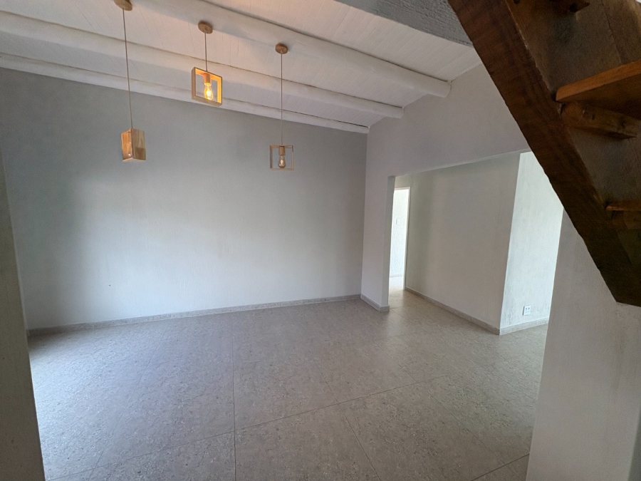 4 Bedroom Property for Sale in Garsfontein Gauteng
