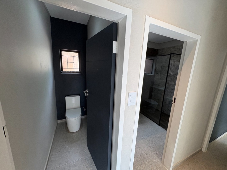 4 Bedroom Property for Sale in Garsfontein Gauteng