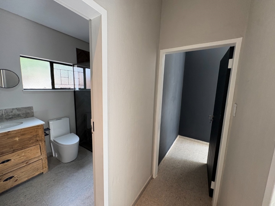 4 Bedroom Property for Sale in Garsfontein Gauteng