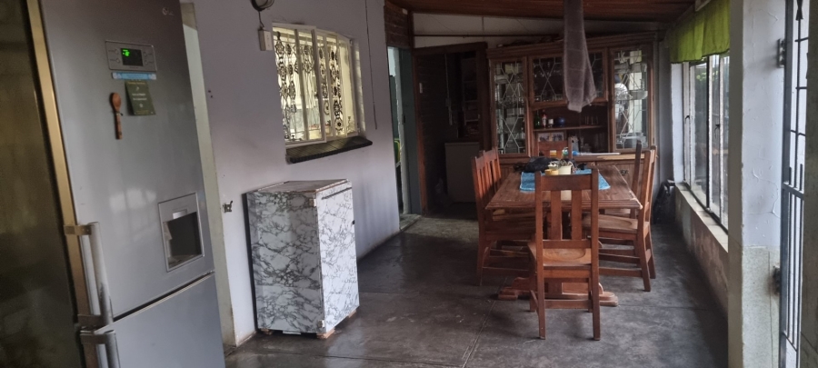 5 Bedroom Property for Sale in Danville Gauteng