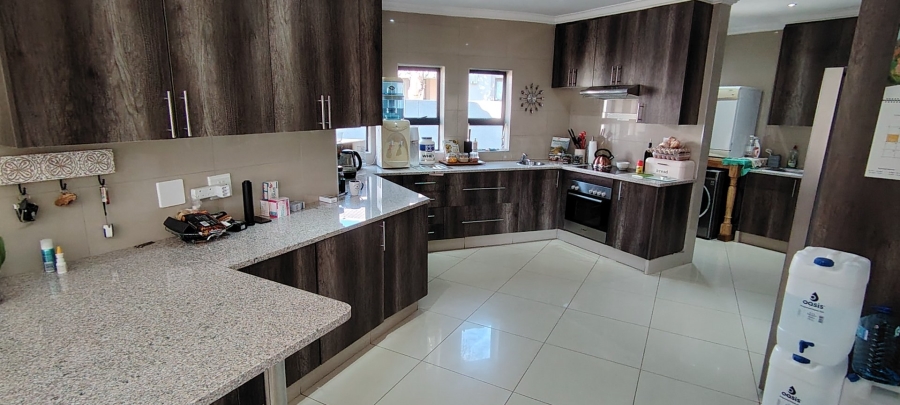 4 Bedroom Property for Sale in Eldo Village Estate Gauteng