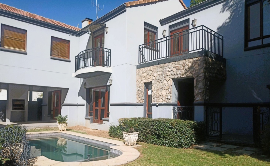 To Let 4 Bedroom Property for Rent in Broadacres Gauteng