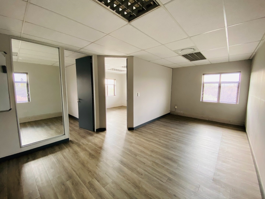Commercial Property for Sale in Faerie Glen Gauteng