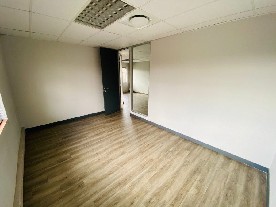 Commercial Property for Sale in Faerie Glen Gauteng