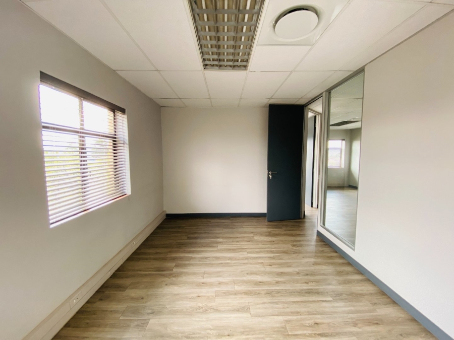 Commercial Property for Sale in Faerie Glen Gauteng