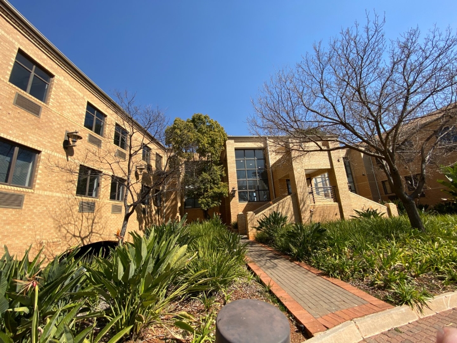 Commercial Property for Sale in Faerie Glen Gauteng