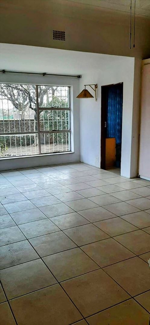 2 Bedroom Property for Sale in Airfield Gauteng