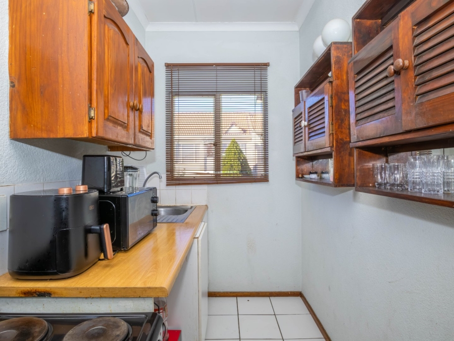 1 Bedroom Property for Sale in Eden Glen Gauteng