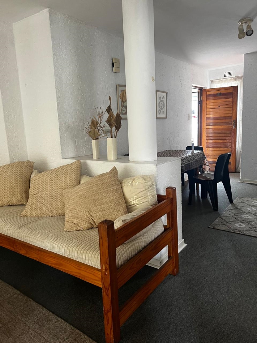 To Let 2 Bedroom Property for Rent in Vorna Valley Gauteng