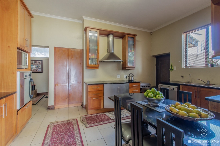 5 Bedroom Property for Sale in Kensington Gauteng