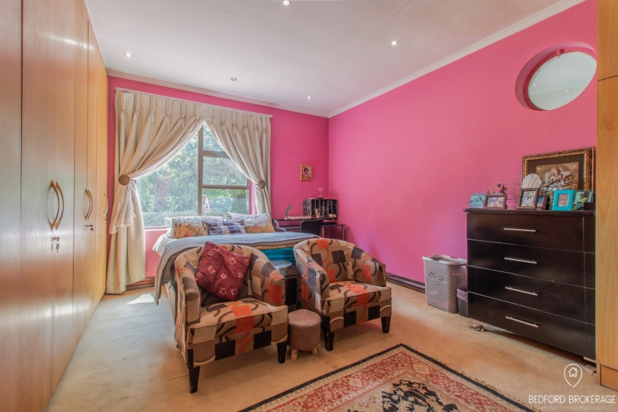 5 Bedroom Property for Sale in Kensington Gauteng