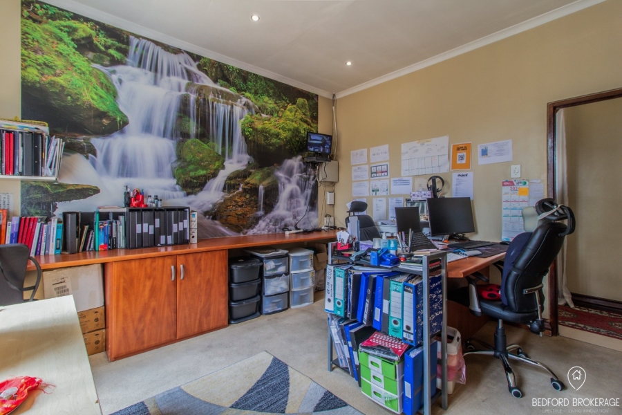 5 Bedroom Property for Sale in Kensington Gauteng