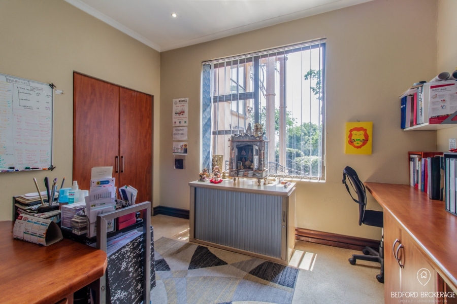 5 Bedroom Property for Sale in Kensington Gauteng