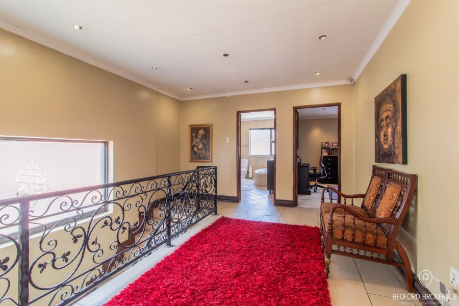 5 Bedroom Property for Sale in Kensington Gauteng