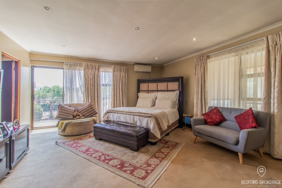 5 Bedroom Property for Sale in Kensington Gauteng