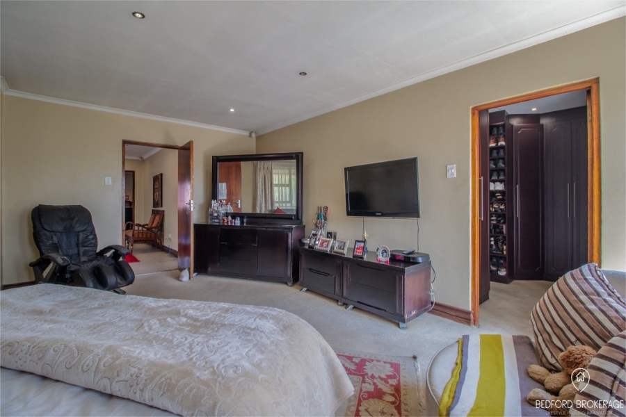 5 Bedroom Property for Sale in Kensington Gauteng