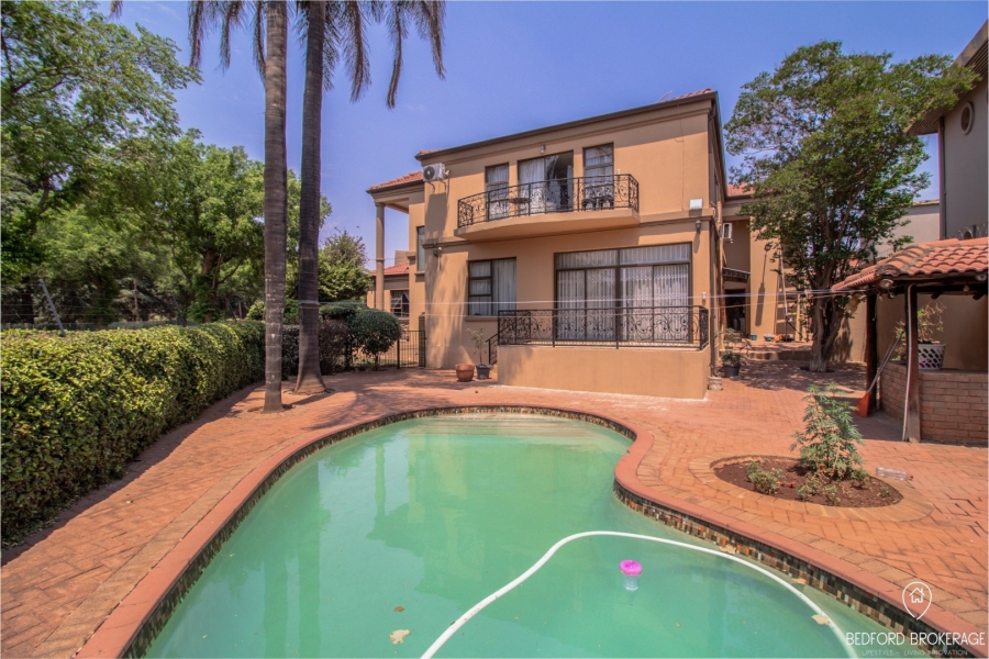 5 Bedroom Property for Sale in Kensington Gauteng